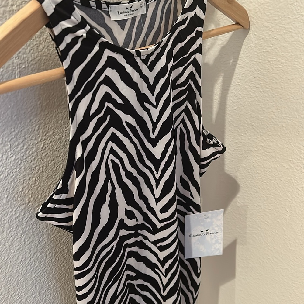 Zebra pattern - Picture 3 of 3